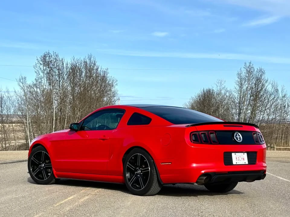 2013 Ford S197 Mustang - Image 2 of 10