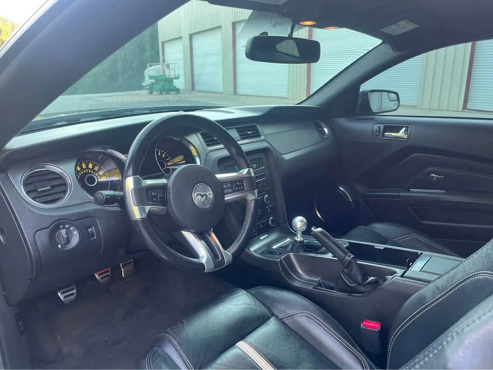 2013 Ford S197 Mustang - Image 14 of 17