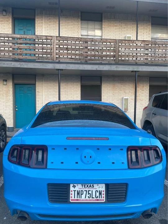 2013 Ford S197 Mustang - Image 2 of 6