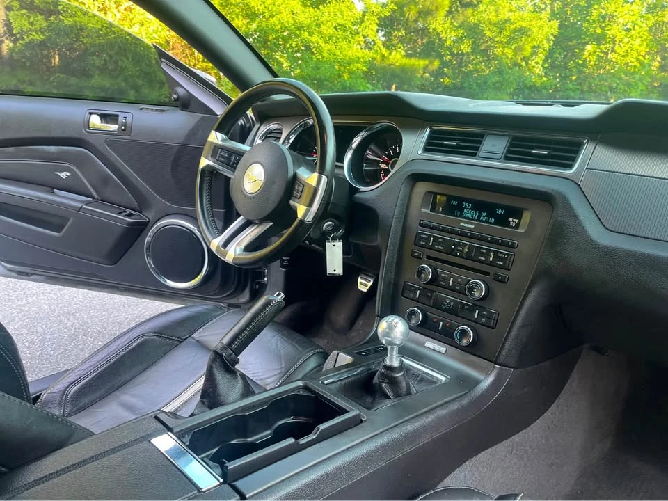 2013 Ford S197 Mustang - Image 10 of 17