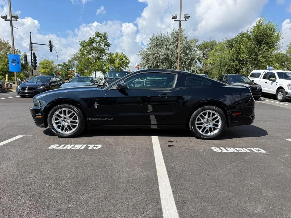 2013 Ford S197 Mustang - Image 2 of 19