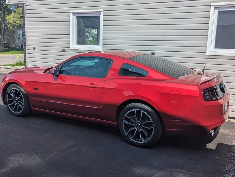 2013 Ford S197 Mustang - Image 3 of 8