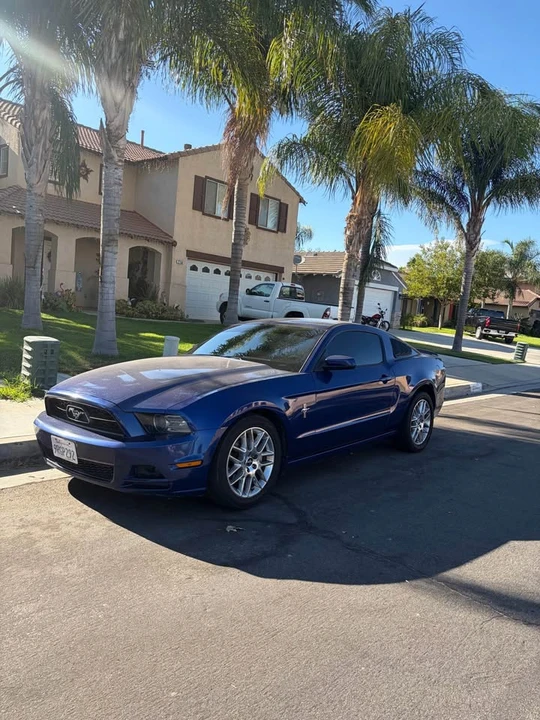 2013 Ford S197 Mustang - Image 2 of 7