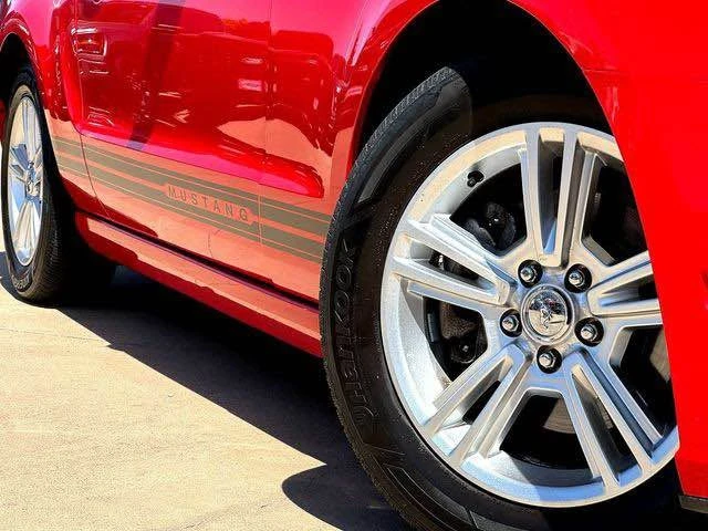 2013 Ford S197 Mustang - Image 6 of 18