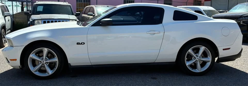 2013 Ford S197 Mustang - Image 12 of 13