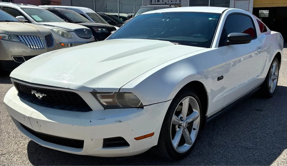 2013 Ford S197 Mustang - Image 10 of 13