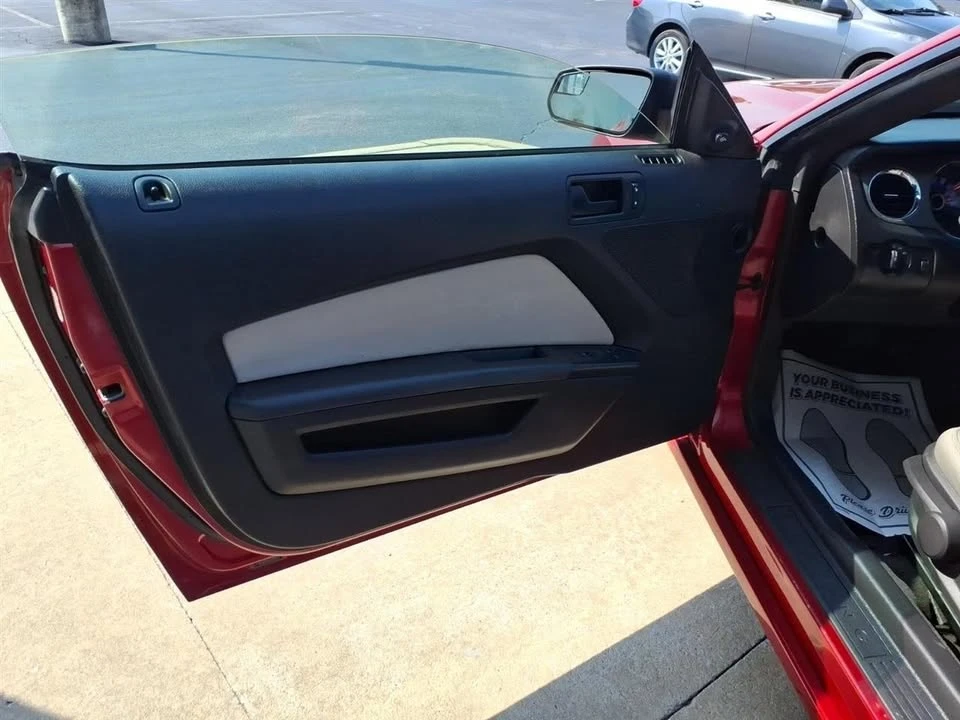 2013 Ford S197 Mustang - Image 7 of 14