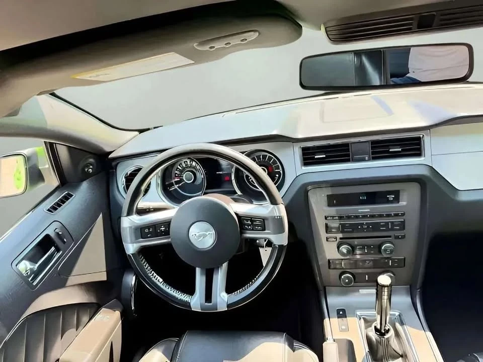 2013 Ford S197 Mustang - Image 16 of 20