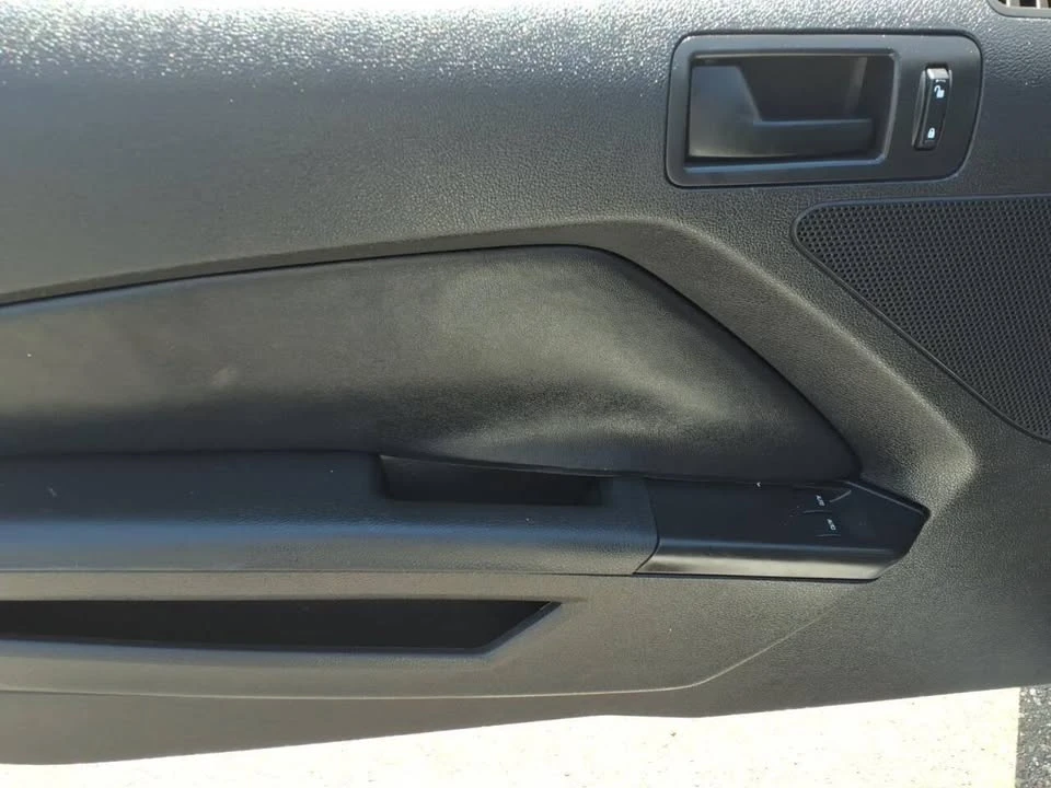 2013 Ford S197 Mustang - Image 10 of 20