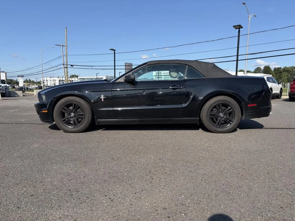 2013 Ford S197 Mustang - Image 2 of 5