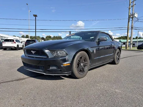 2013 Ford Mustang Convertible V6