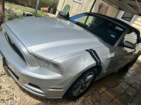 2013 Ford Mustang V6 Convertible