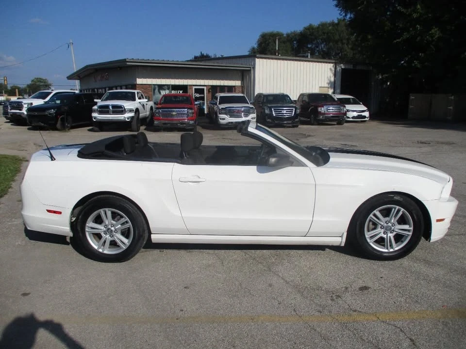 2013 Ford S197 Mustang - Image 7 of 10