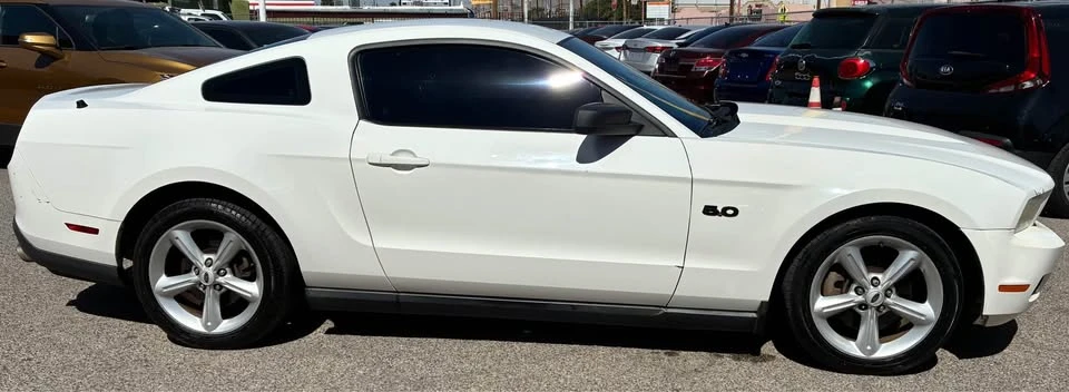 2013 Ford S197 Mustang - Image 11 of 13