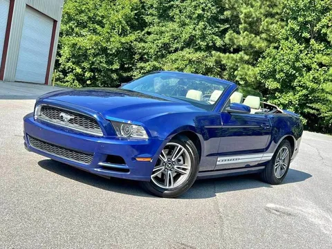 2013 Ford Mustang Convertible