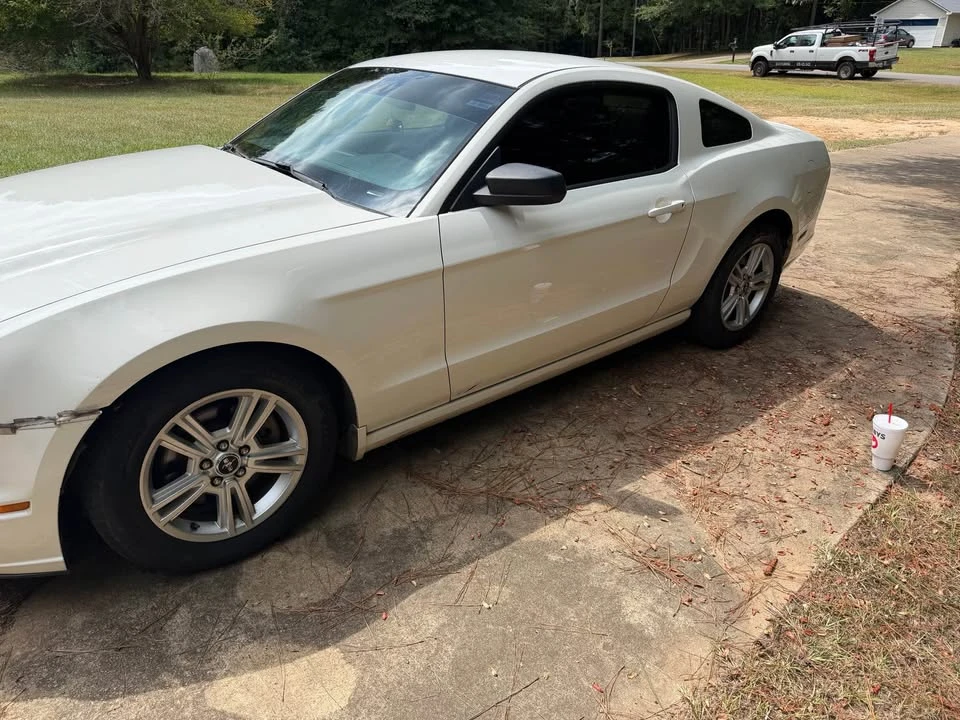 2013 Ford S197 Mustang - Image 2 of 7