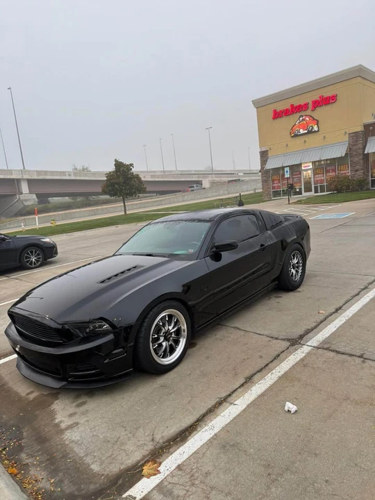 2013 Ford S197 Mustang - Image 7 of 13
