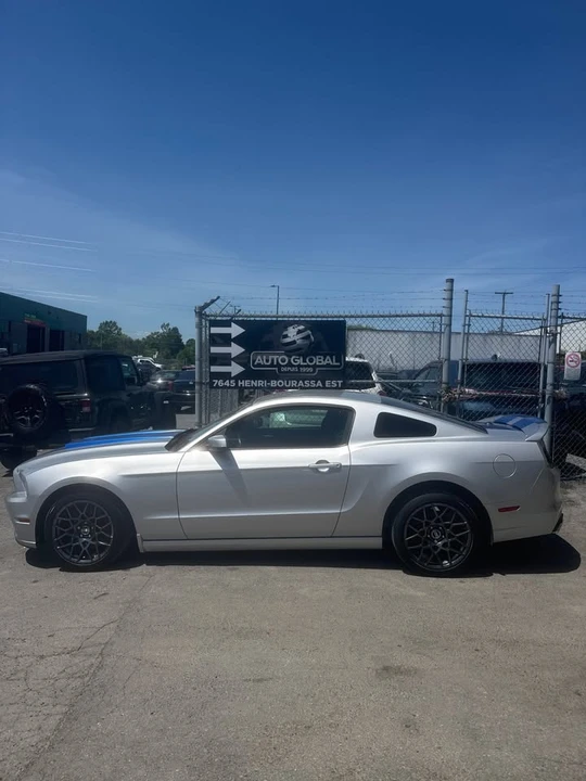 2013 Ford S197 Mustang - Image 7 of 20