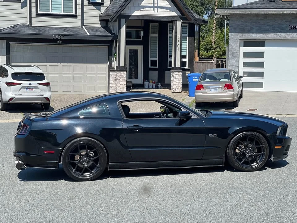 2013 Ford S197 Mustang - Image 6 of 10