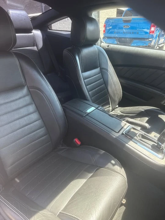 2013 Ford S197 Mustang - Image 10 of 20