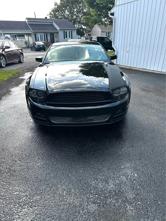 2013 Ford S197 Mustang - Image 2 of 20