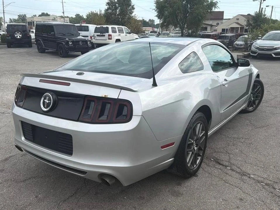 2013 Ford S197 Mustang - Image 8 of 20