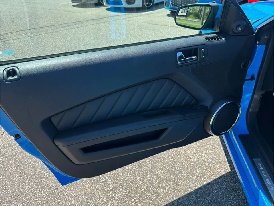2013 Ford S197 Mustang - Image 9 of 20