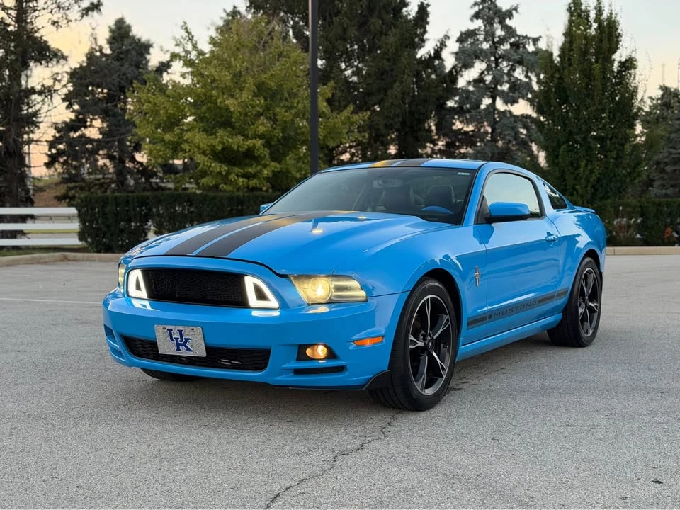 2013 Ford S197 Mustang - Image 3 of 12
