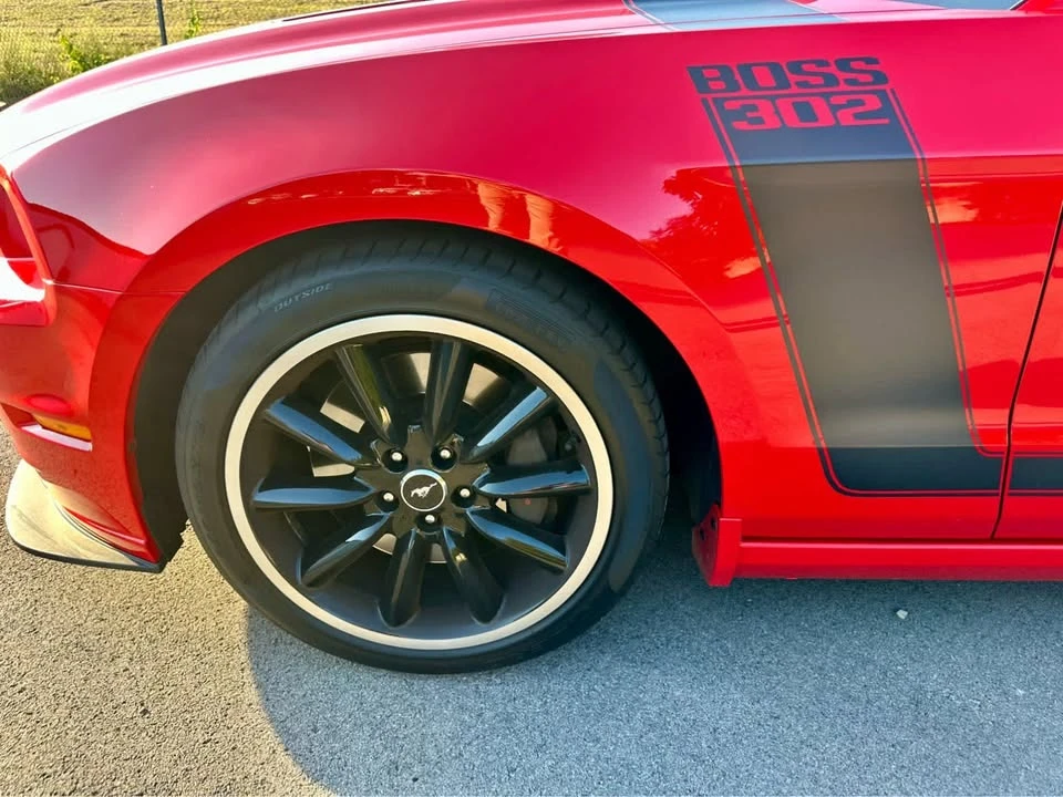 2013 Ford S197 Mustang Boss 302 - Image 8 of 13