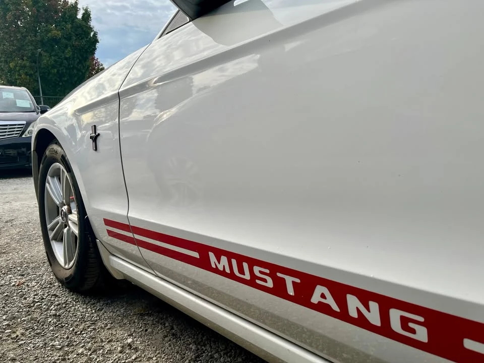 2013 Ford S197 Mustang - Image 7 of 19