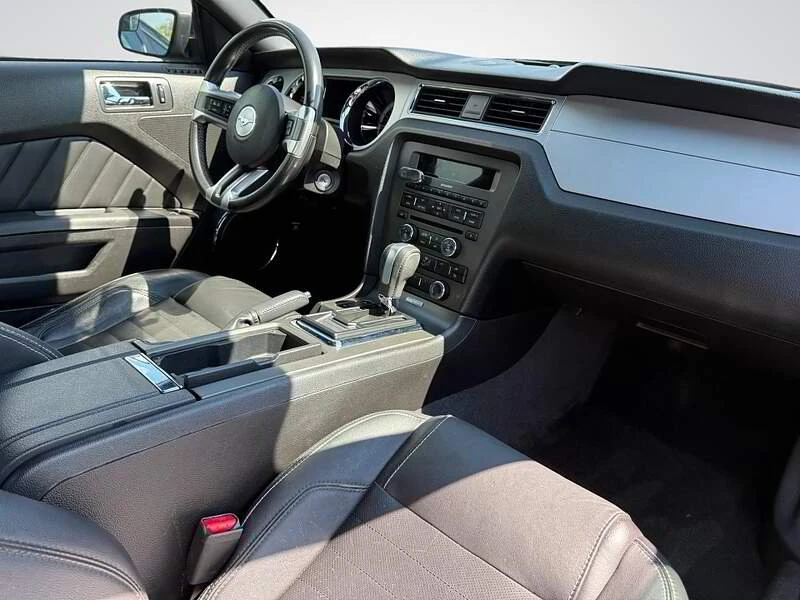2013 Ford S197 Mustang - Image 6 of 8