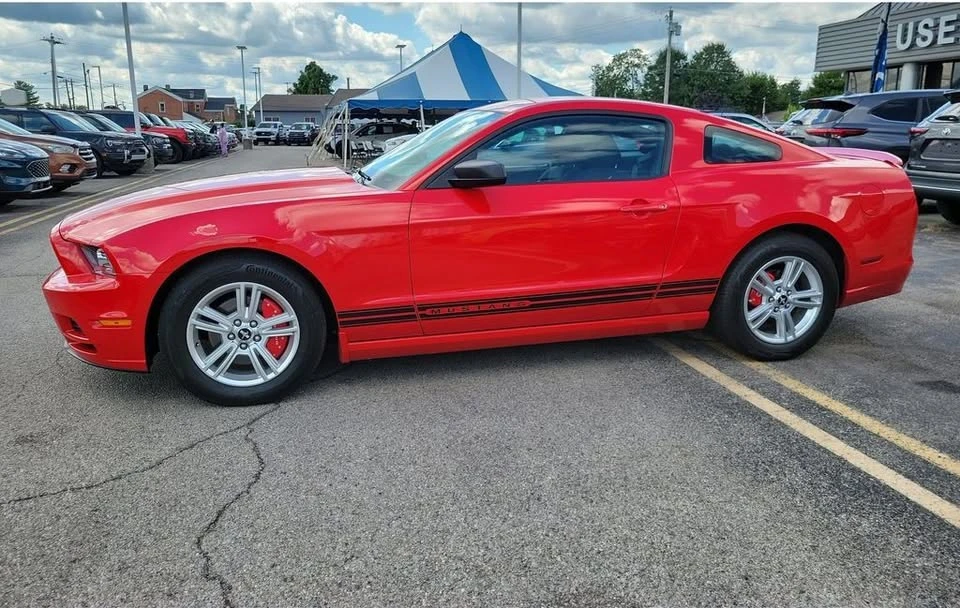 2013 Ford S197 Mustang - Image 2 of 19