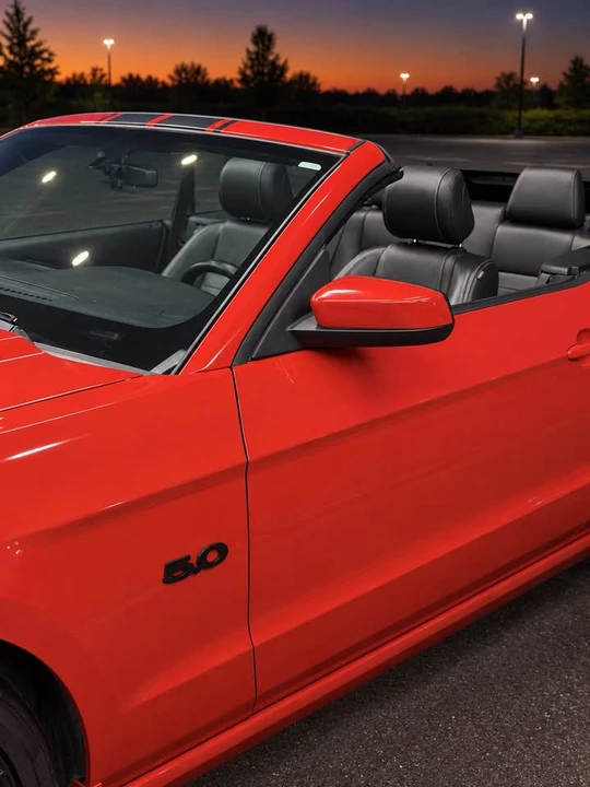 2013 Ford S197 Mustang - Image 2 of 14