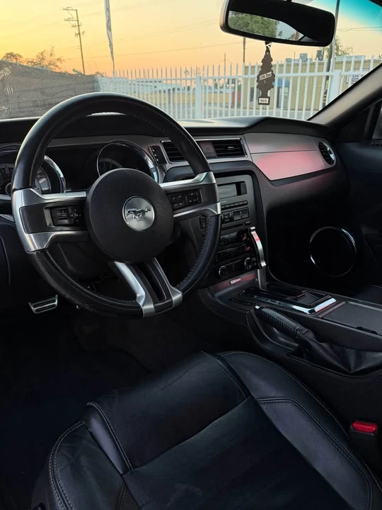 2013 Ford S197 Mustang - Image 2 of 12