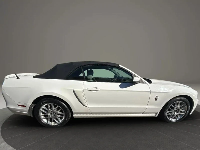 2013 Ford S197 Mustang - Image 4 of 12