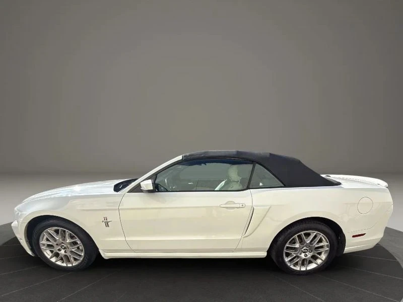 2013 Ford S197 Mustang - Image 8 of 12