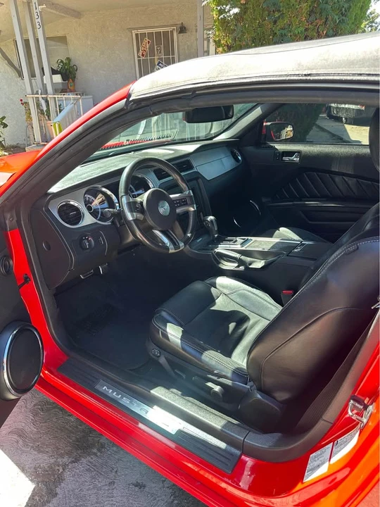 2013 Ford S197 Mustang - Image 9 of 11