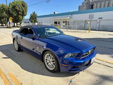 2013 Ford Mustang Premium Convertible 2D
