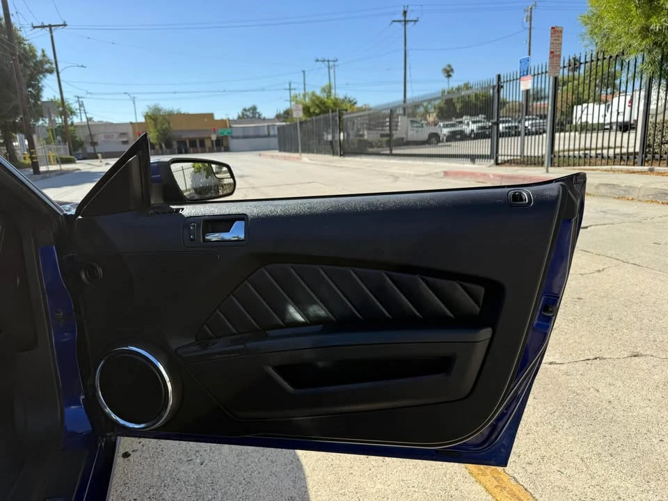 2013 Ford S197 Mustang - Image 10 of 16