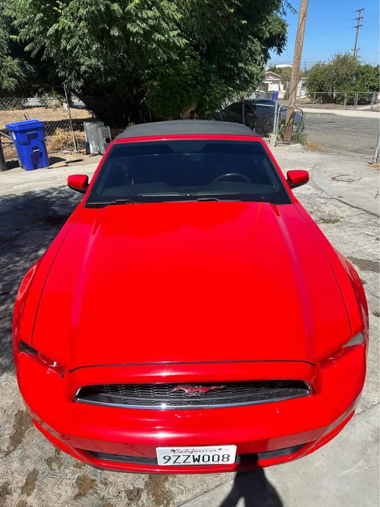 2013 Ford S197 Mustang - Image 2 of 11