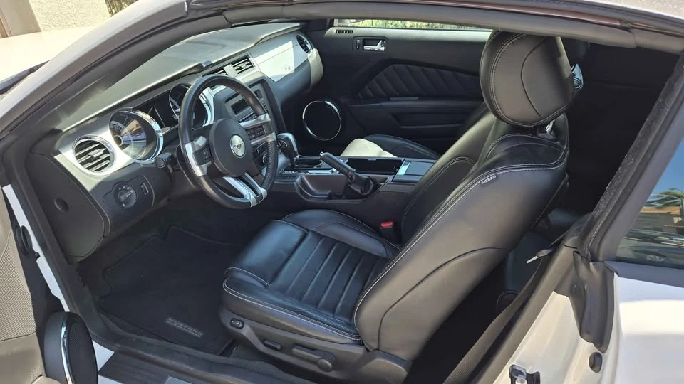 2013 Ford S197 Mustang - Image 5 of 8