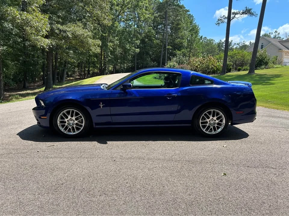 2013 Ford S197 Mustang - Image 4 of 15