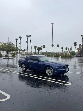 2013 Ford Mustang Premium Coupe 2D