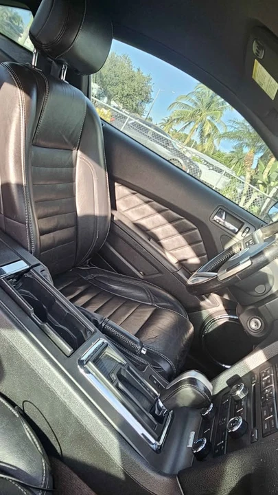 2013 Ford S197 Mustang - Image 3 of 5