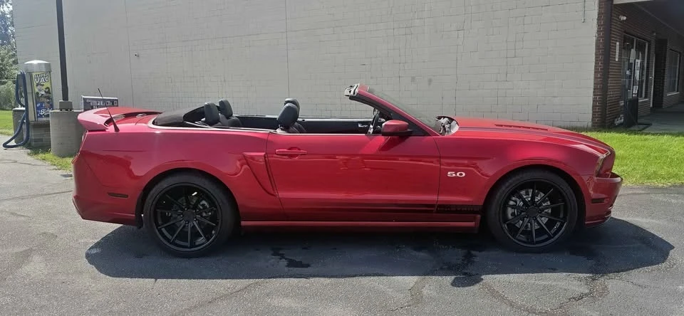 2013 Ford S197 Mustang GT - Image 2 of 19