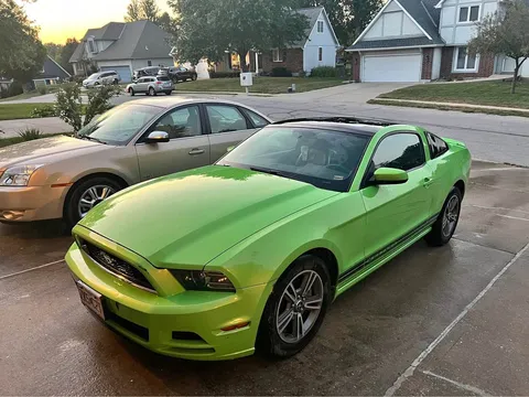 2013 Ford Mustang Premium
