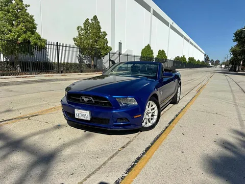 2013 Ford Mustang Premium