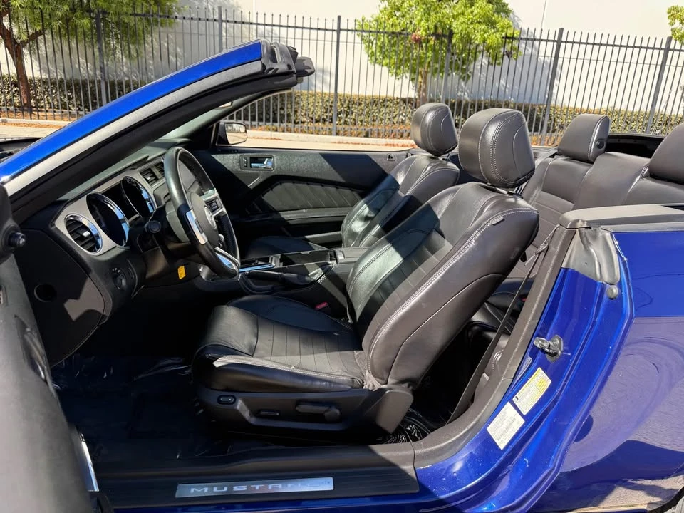 2013 Ford S197 Mustang - Image 10 of 16
