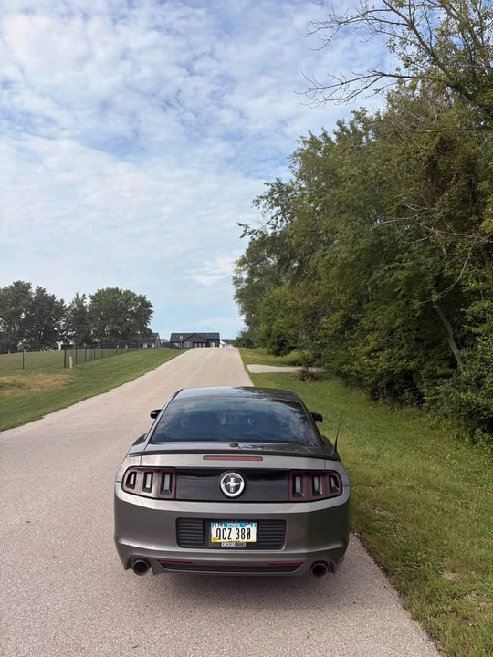 2013 Ford S197 Mustang - Image 5 of 8