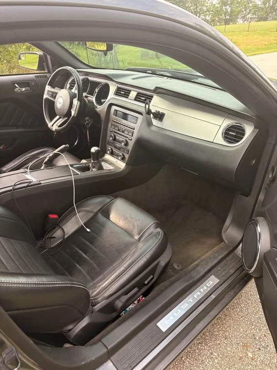 2013 Ford S197 Mustang - Image 8 of 8